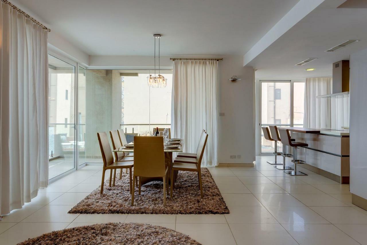 סליאמה Contemporary, Luxury Apartment With Valletta And Harbour Views מראה חיצוני תמונה