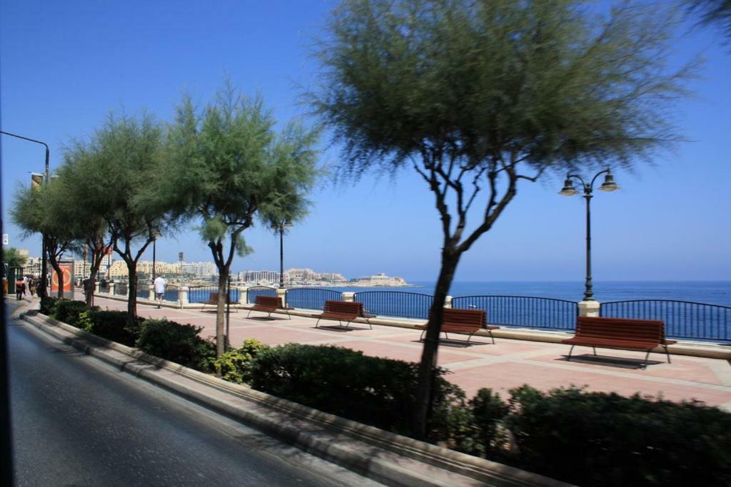 סליאמה Contemporary, Luxury Apartment With Valletta And Harbour Views מראה חיצוני תמונה