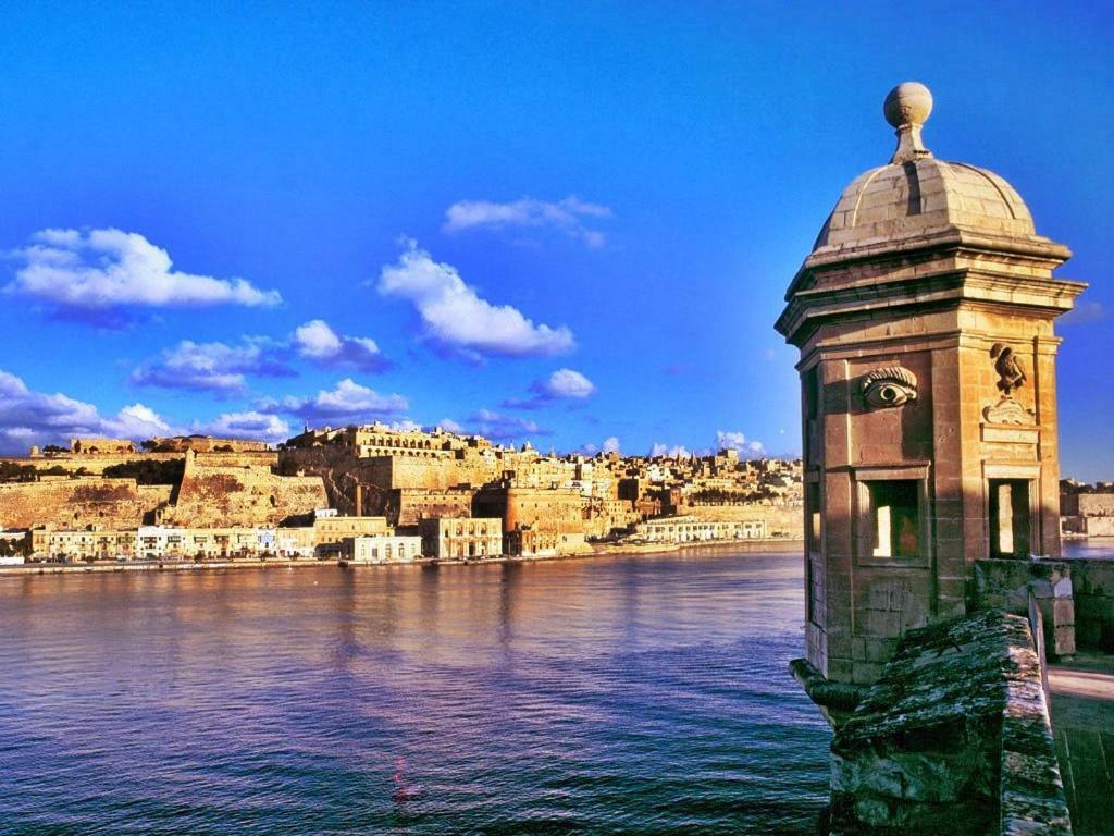 סליאמה Contemporary, Luxury Apartment With Valletta And Harbour Views מראה חיצוני תמונה